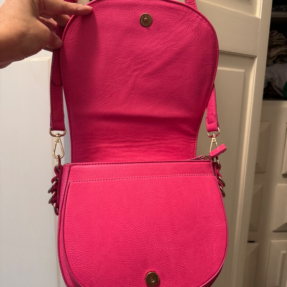 Purse - Picture 2 of 6